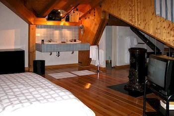 Chalet Carlinouf Hotel