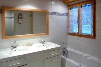 Chalet Carlinouf Hotel Courchevel
